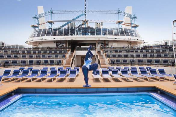 MSC Cruises MSC Meraviglia Horizon Pool - Credits - MSC Rights - Ivan Sarfatti 3.jpg